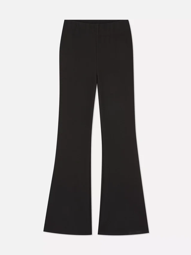 Pantalones acampanados acanalados