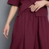 Pantalones acampanados plisados con tacto de papel
