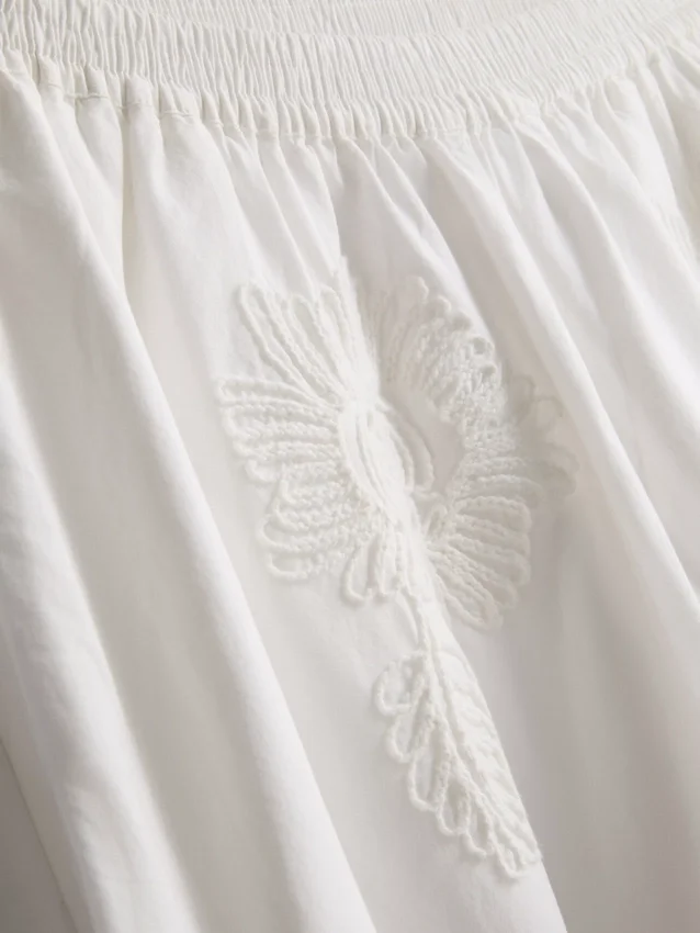 Pantalones anchos de algodón bordados