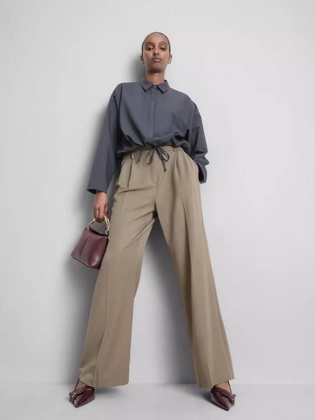 Pantalones anchos plisados
