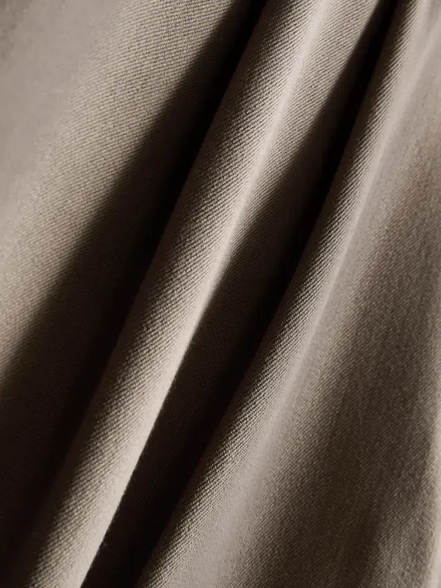 Pantalones anchos plisados