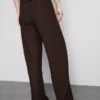 Pantalones arrugados de pierna recta con cordón