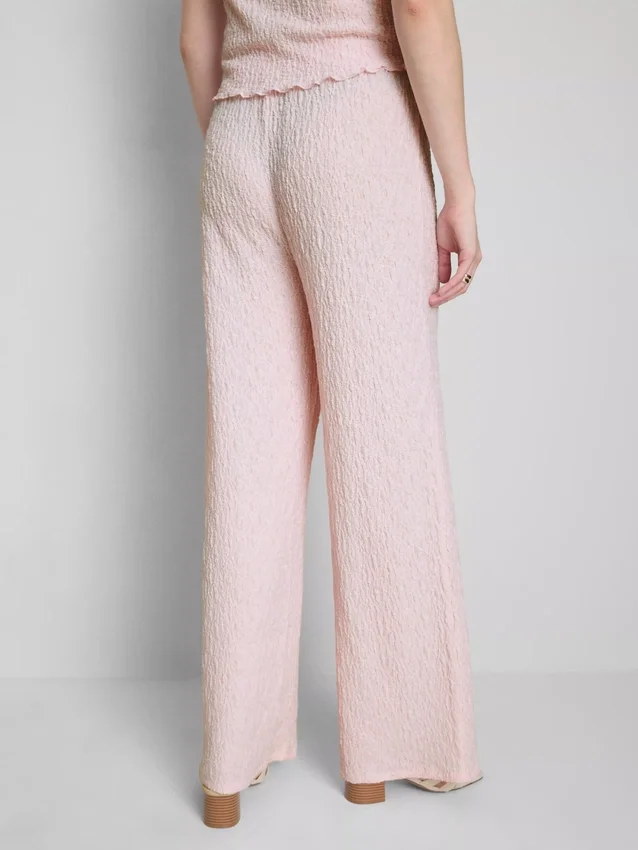 Pantalones arrugados de pierna recta con cordón