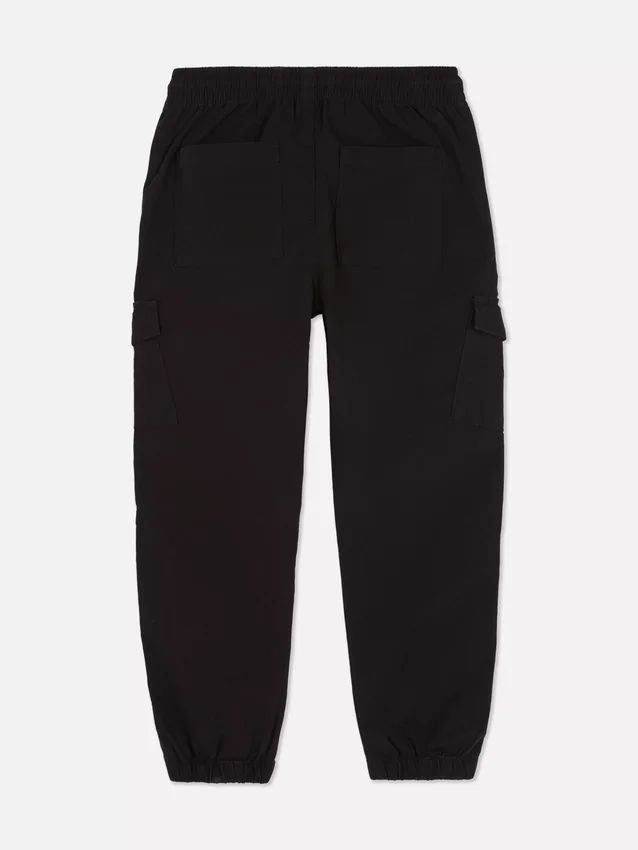 Pantalones cargo con cordón