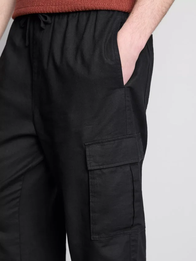 Pantalones cargo con cordón