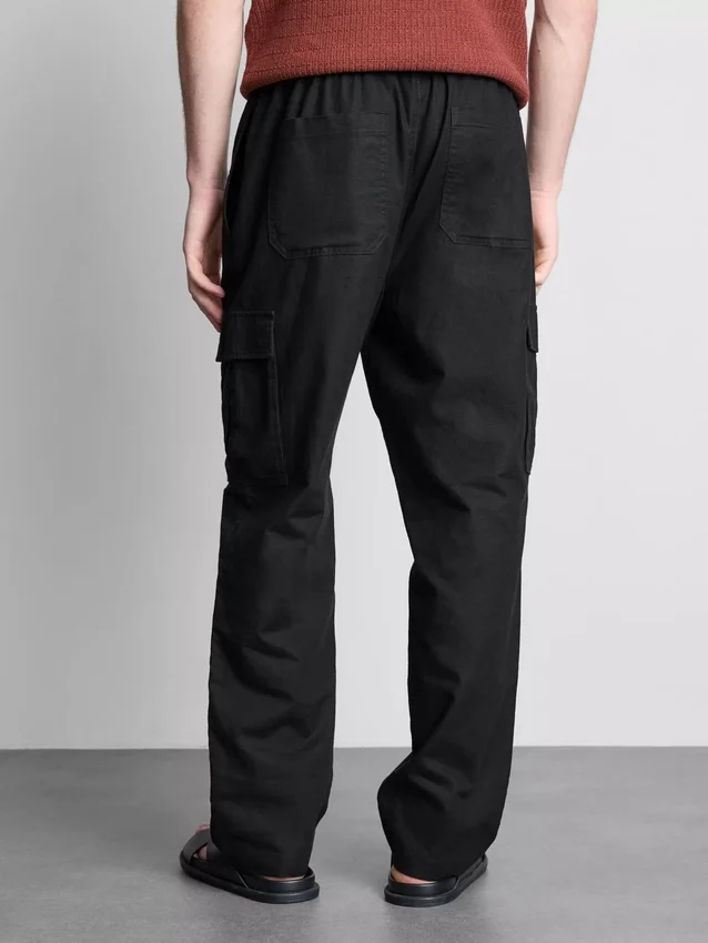 Pantalones cargo con cordón