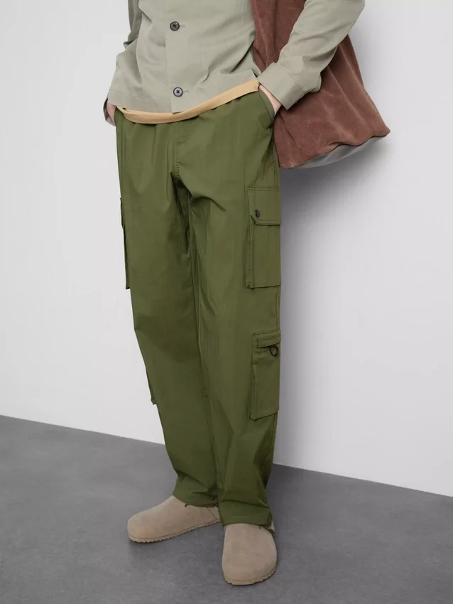 Pantalones cargo utilitarios