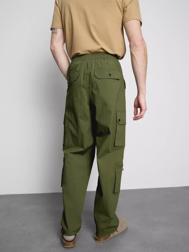 Pantalones cargo utilitarios
