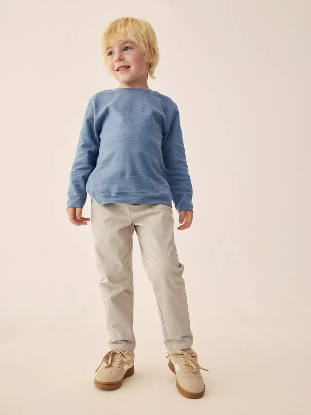 Pantalones chino para niños pequeños