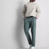 Pantalones chinos ajustados