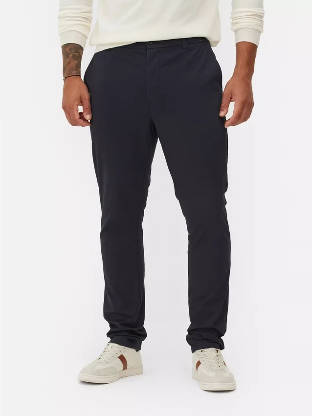 Pantalones chinos ajustados elásticos