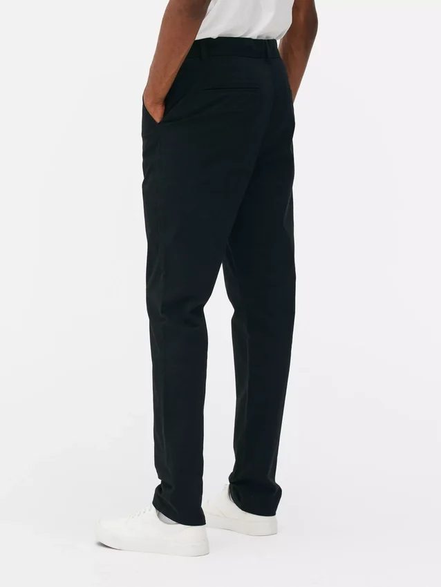 Pantalones chinos ajustados elásticos
