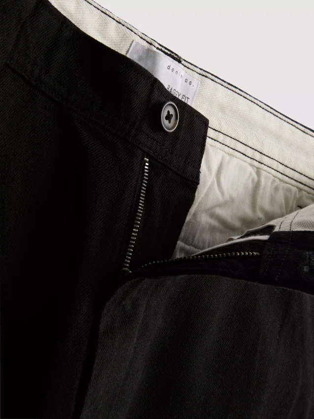 Pantalones chinos holgados de talle medio
