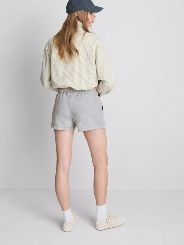 Pantalones cortos ajustados de jersey con alto contenido de algodón