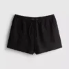 Pantalones cortos arrugados con cordón