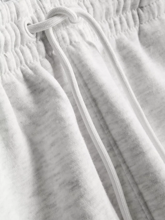 Pantalones cortos con cordón