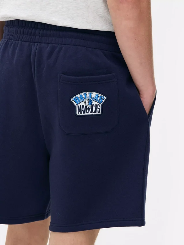 Pantalones cortos con cordón de los Dallas Mavericks de la NBA