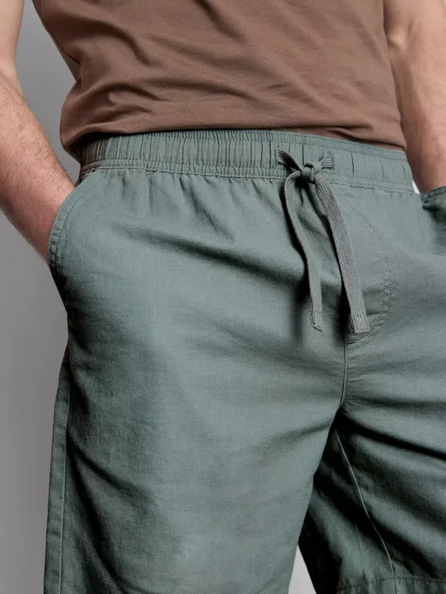 Pantalones cortos con cordón de mezcla de lino