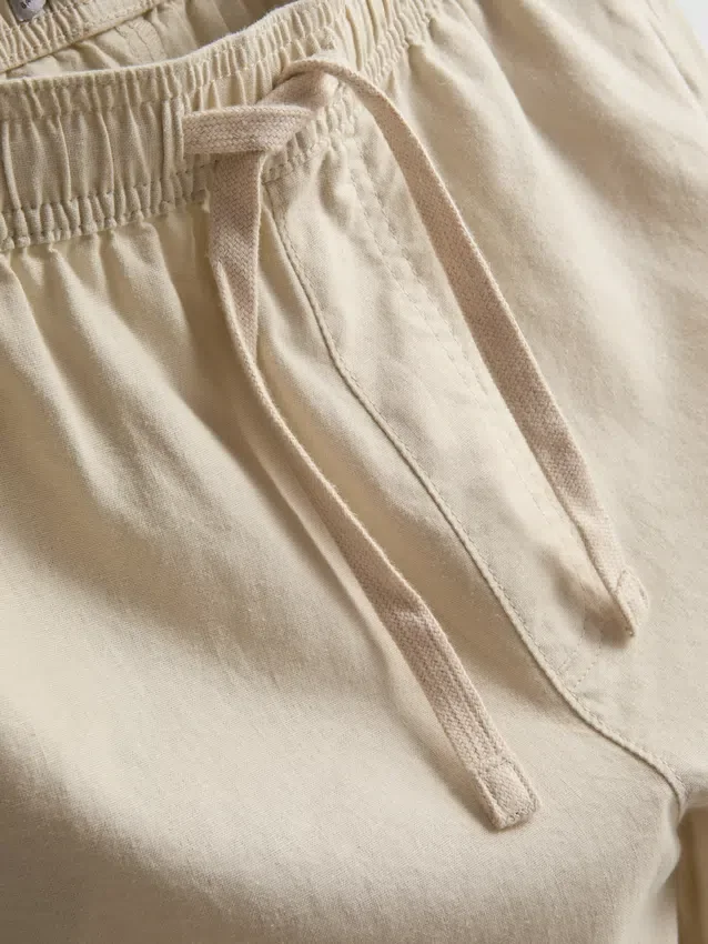 Pantalones cortos con cordón de mezcla de lino