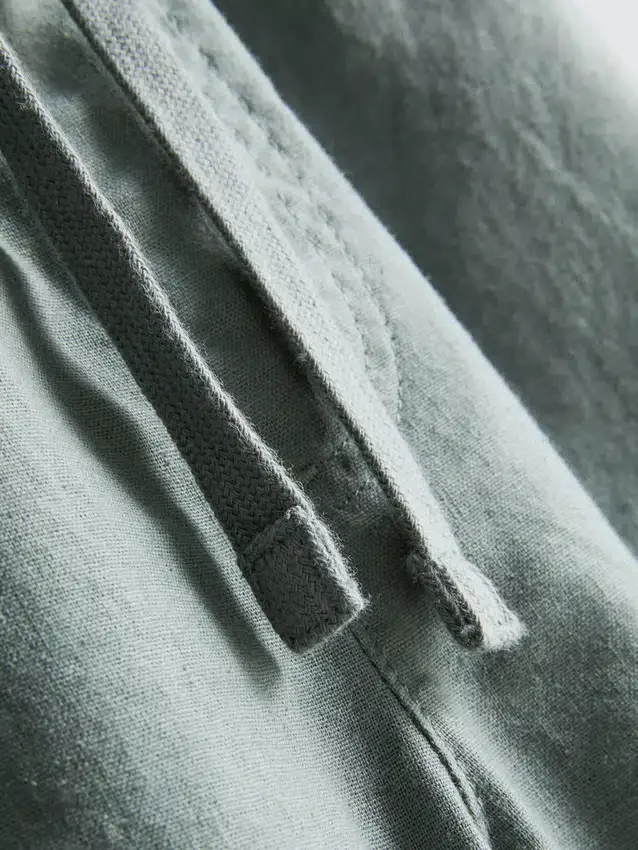 Pantalones cortos con cordón de mezcla de lino