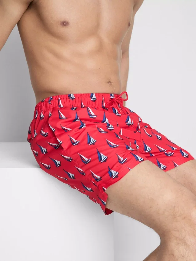 Pantalones cortos con diseño de velero