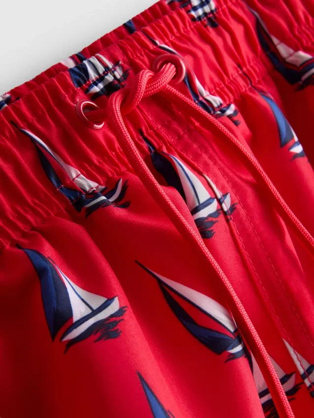 Pantalones cortos con diseño de velero