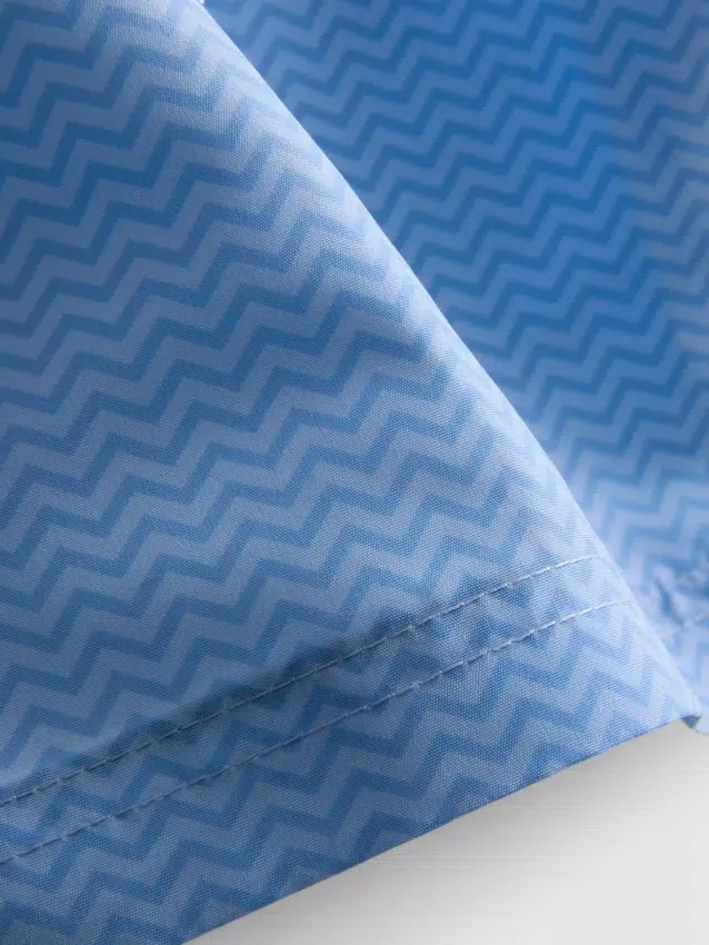Pantalones cortos con diseño en zigzag