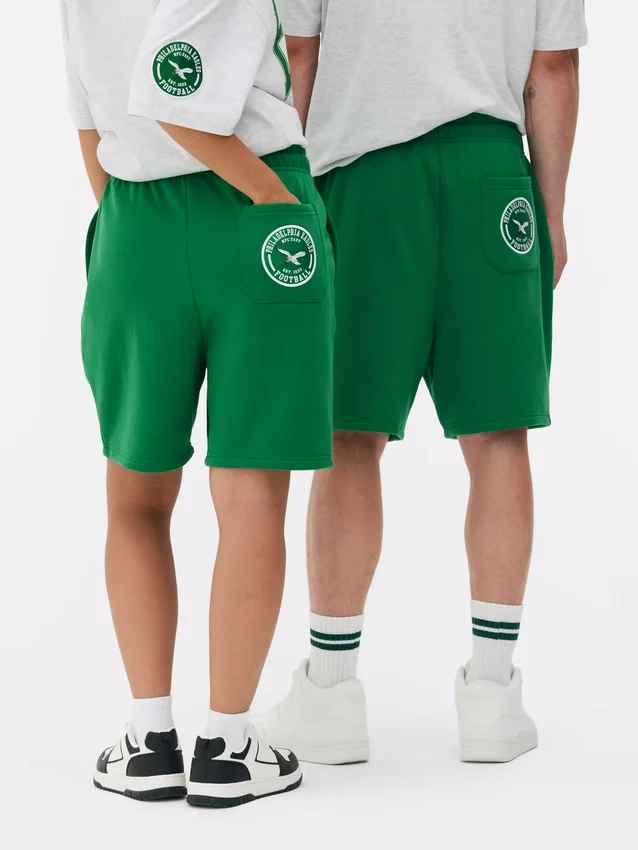 Pantalones cortos con el logotipo de los Philadelphia Eagles de la NFL