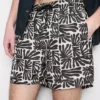 Pantalones cortos con estampado abstracto