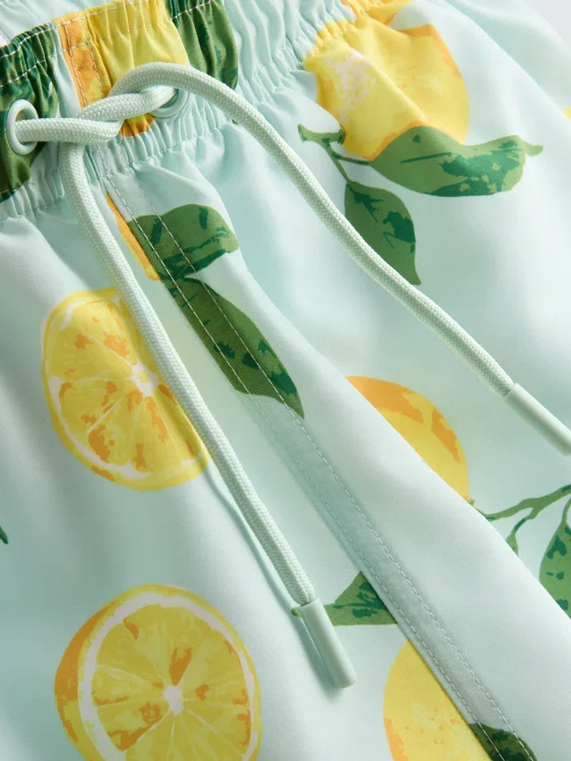 Pantalones cortos con estampado de limones