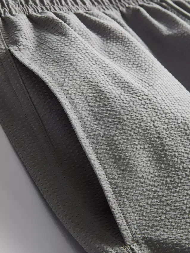 Pantalones cortos con textura