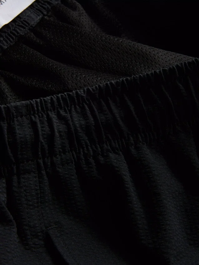 Pantalones cortos con textura