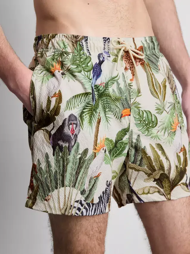 Pantalones cortos con textura de selva