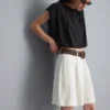 Pantalones cortos con textura y cinturón