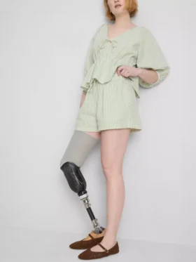 Pantalones cortos de algodón a rayas tipo seersucker