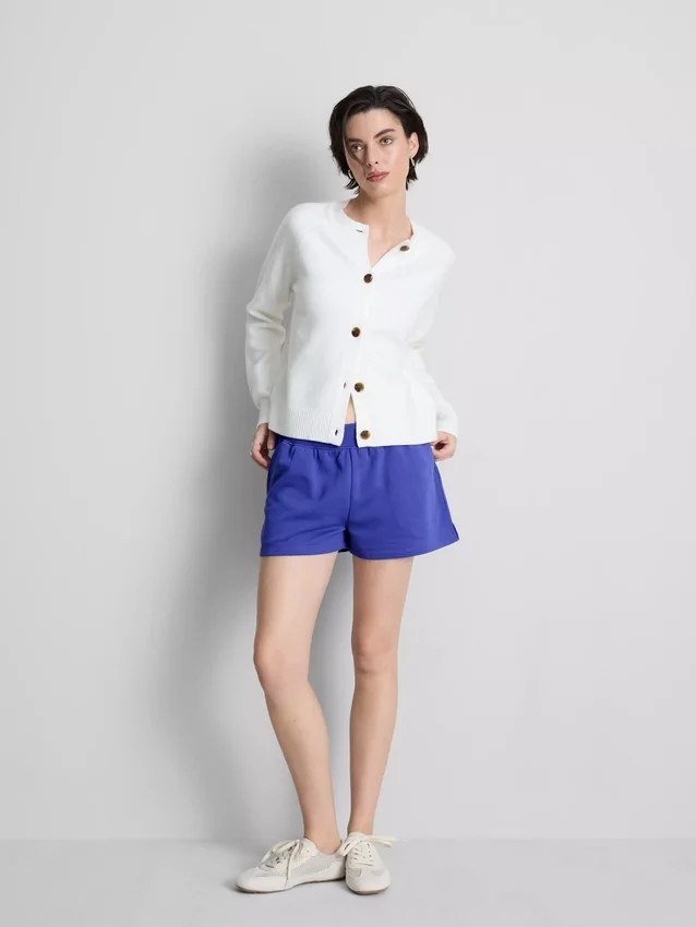 Pantalones cortos de algodón con dobladillo abierto