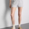 Pantalones cortos de algodón con dobladillo abierto
