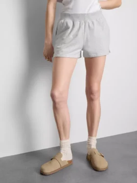 Pantalones cortos de algodón con dobladillo abierto