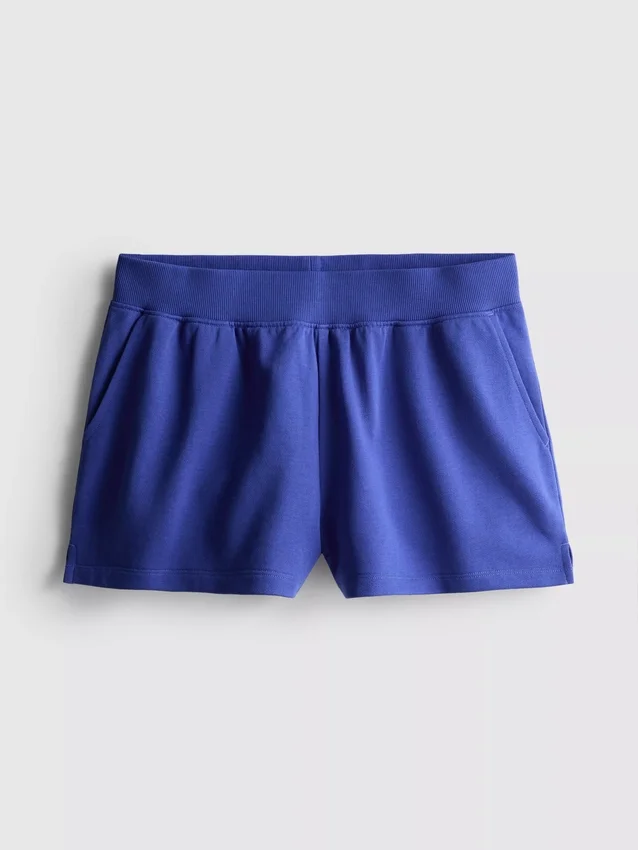 Pantalones cortos de algodón con dobladillo abierto