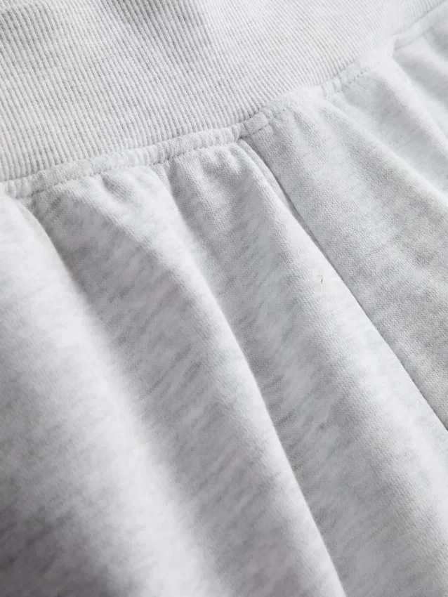 Pantalones cortos de algodón con dobladillo abierto
