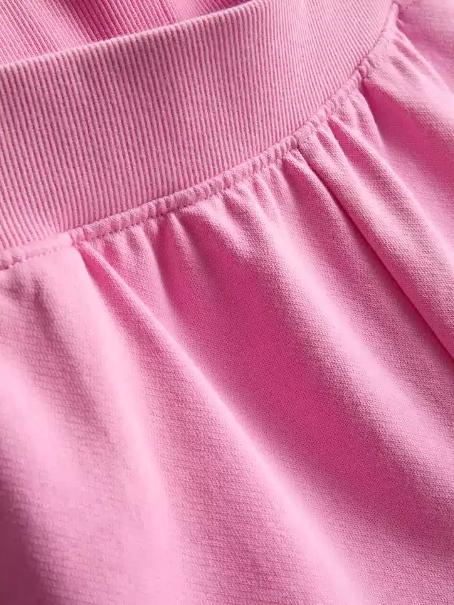 Pantalones cortos de algodón con dobladillo abierto