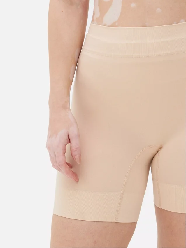 Pantalones cortos de ciclismo sin costuras que evitan las rozaduras