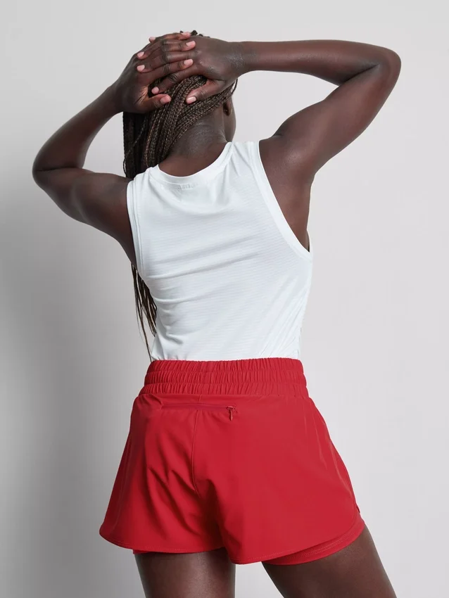 Pantalones cortos de correr con capas