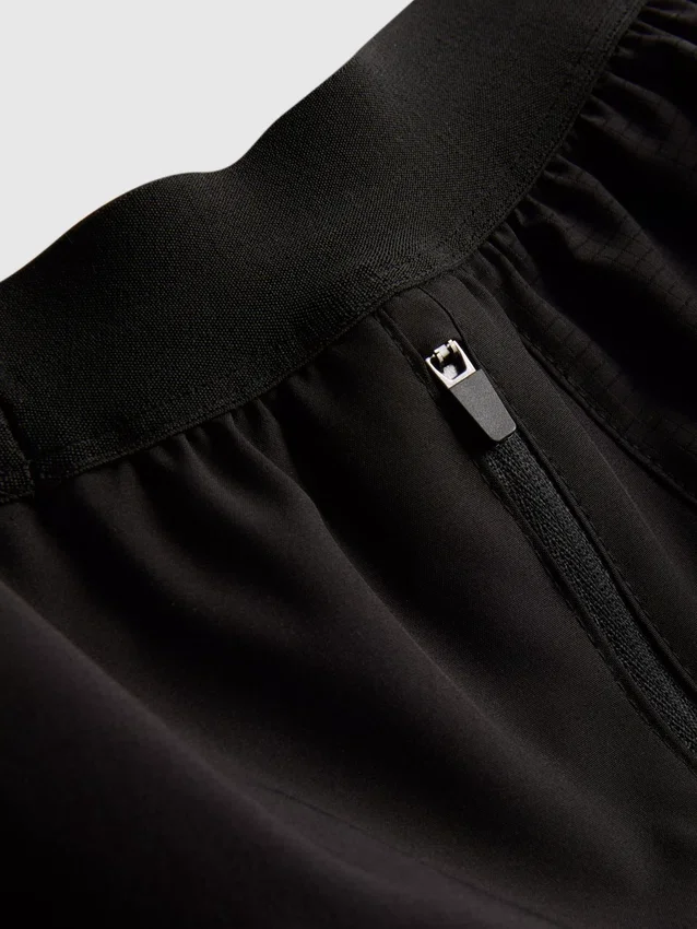 Pantalones cortos de correr con cordón