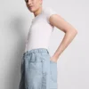 Pantalones cortos de denim de algodón con corte en A