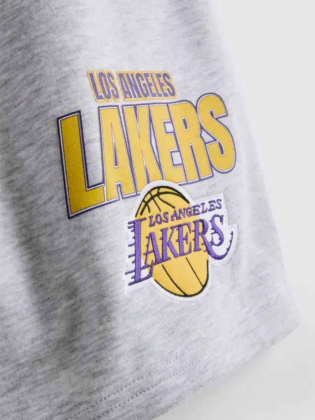 Pantalones cortos de los Lakers de Los Ángeles de la NBA
