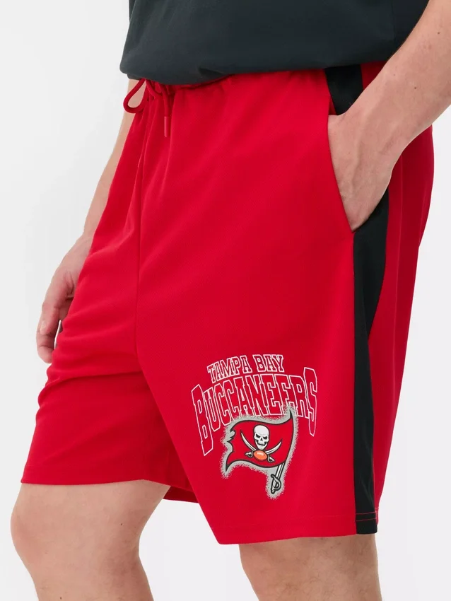 Pantalones cortos de los Tampa Bay Buccaneers de la NFL
