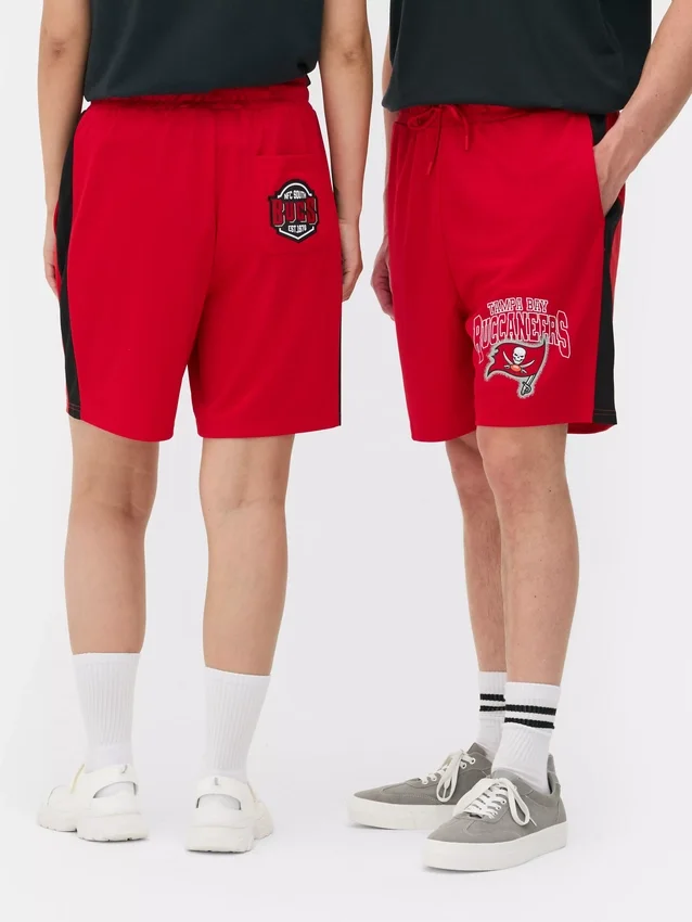 Pantalones cortos de los Tampa Bay Buccaneers de la NFL