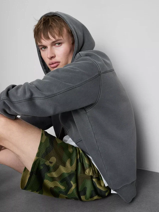 Pantalones cortos de malla con estampado de camuflaje
