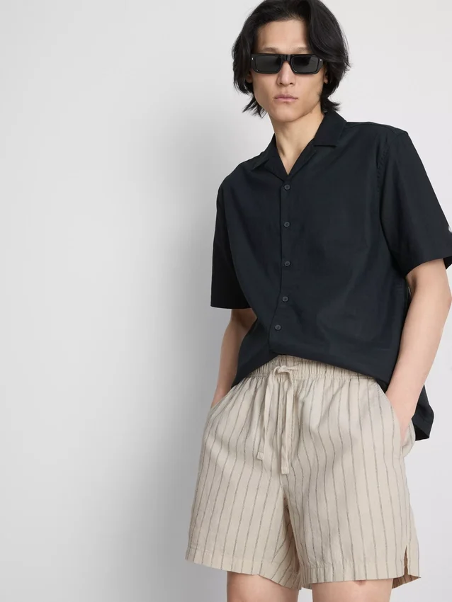 Pantalones cortos de mezcla de lino con rayas